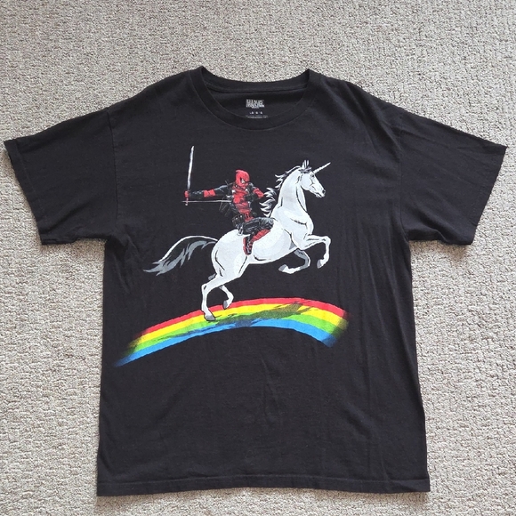 Marvel Other - NWOT Marvel Deadpool T-shirt